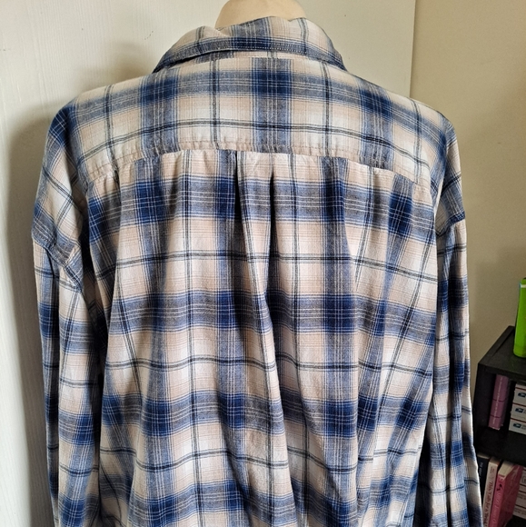 Flannels. 🌈 - Picture 6 of 7